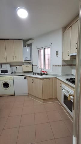 3 quarto Apartamento para arrendar em San Matías - Realejo, Granada cidade - 875 € (Ref: 9927551)