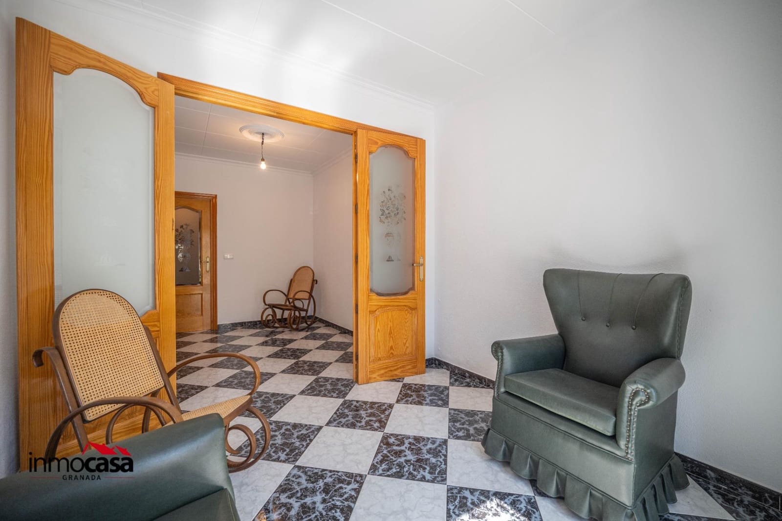5 bedroom Townhouse for sale in Luque - € 160,000 (Ref: 9927552)