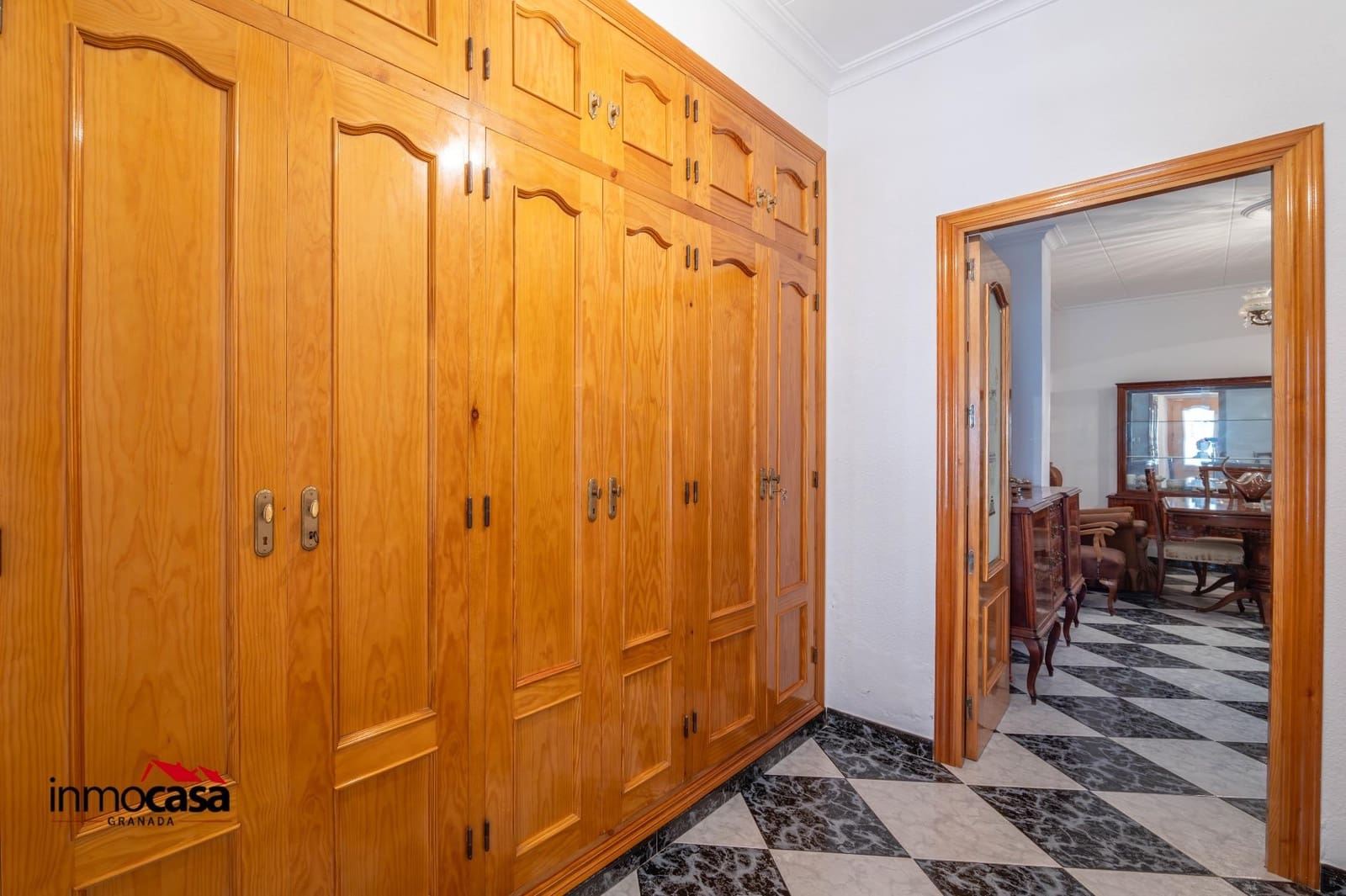 5 bedroom Townhouse for sale in Luque - € 160,000 (Ref: 9927552)