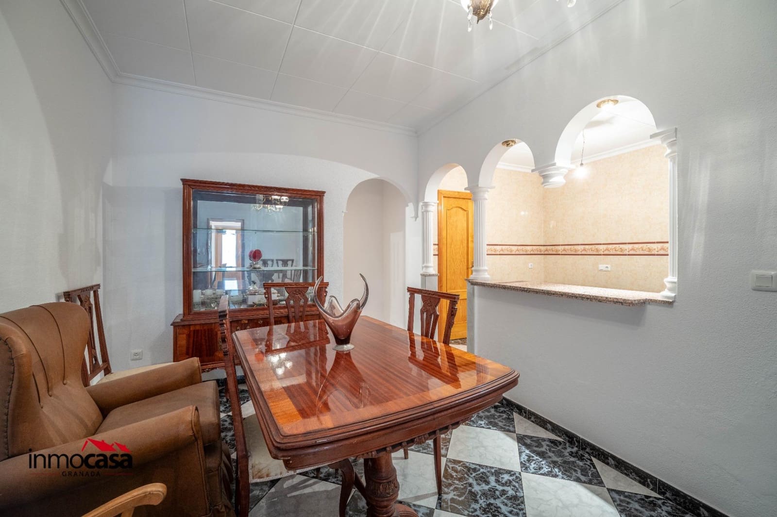 5 bedroom Townhouse for sale in Luque - € 160,000 (Ref: 9927552)