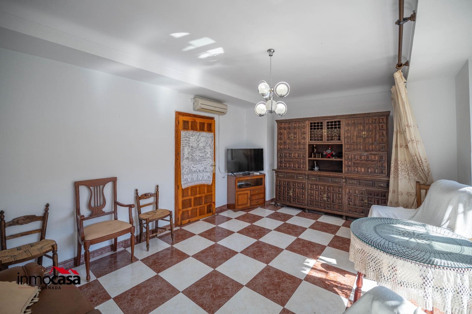 5 bedroom Townhouse for sale in Luque - € 160,000 (Ref: 9927552)