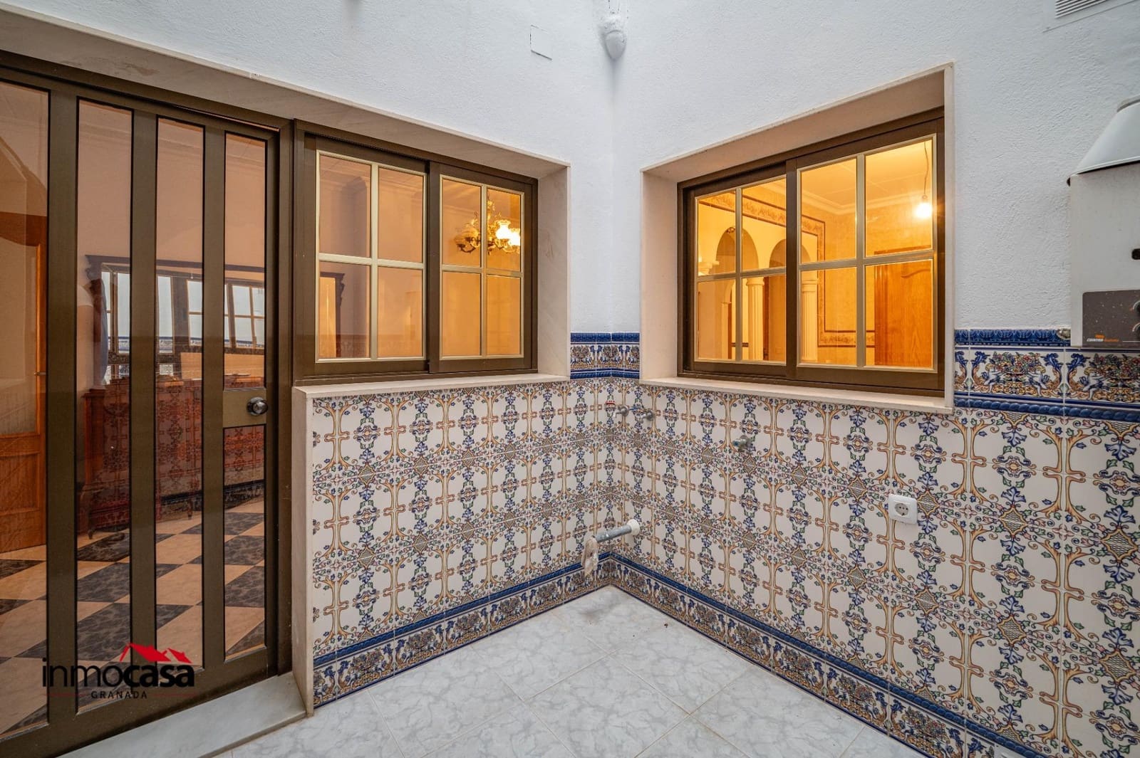 5 bedroom Townhouse for sale in Luque - € 160,000 (Ref: 9927552)