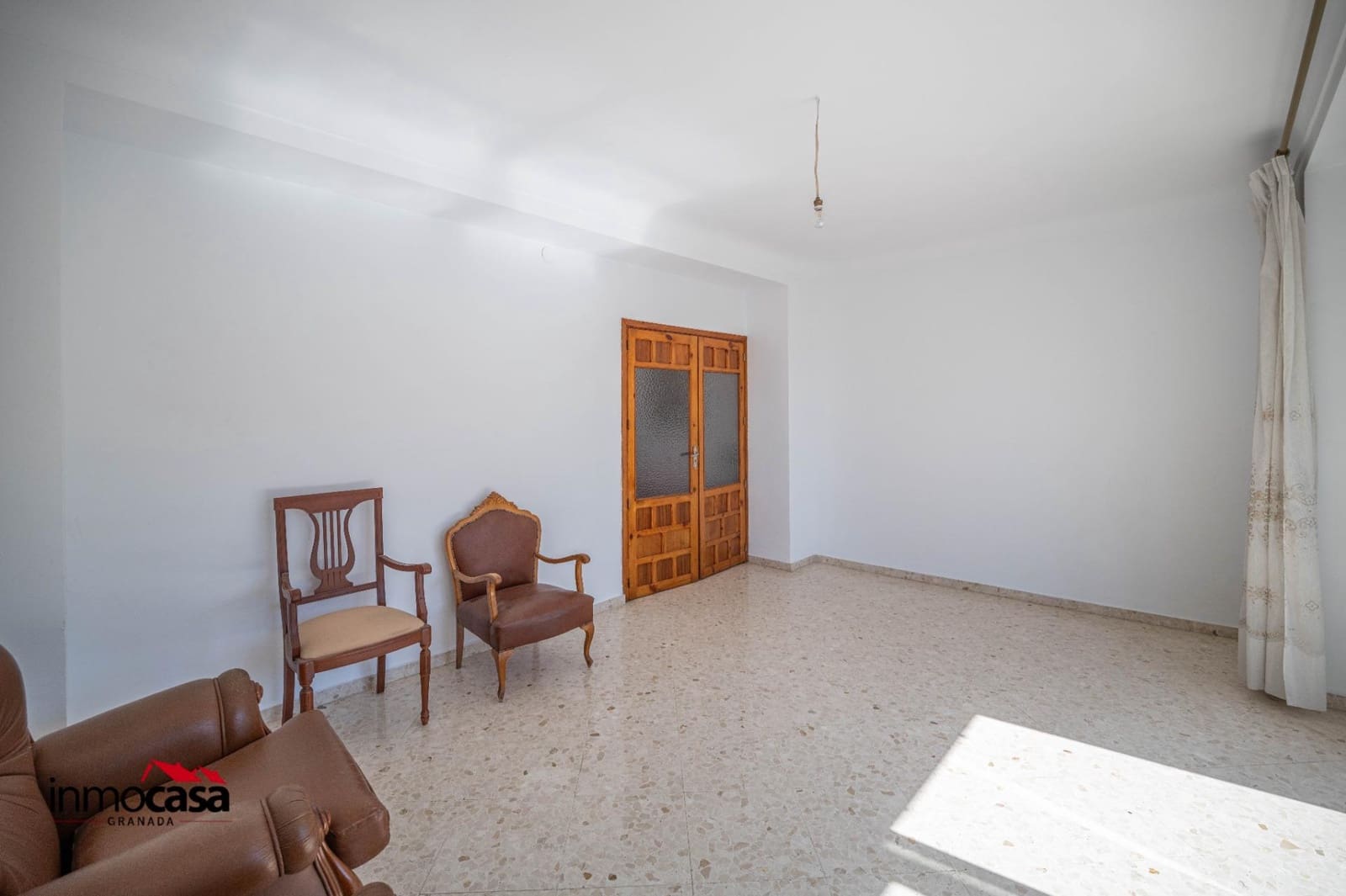 5 bedroom Townhouse for sale in Luque - € 160,000 (Ref: 9927552)