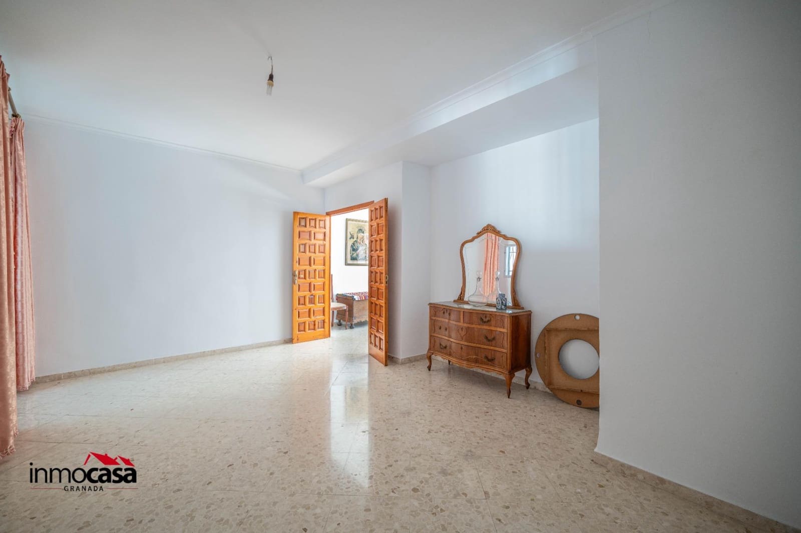 5 bedroom Townhouse for sale in Luque - € 160,000 (Ref: 9927552)