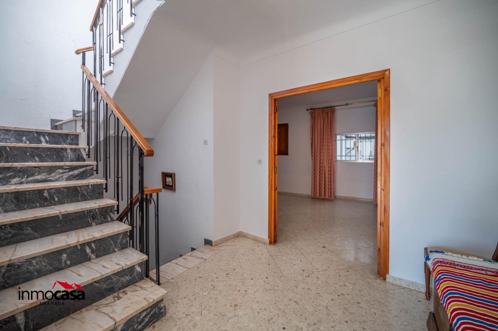 5 bedroom Townhouse for sale in Luque - € 160,000 (Ref: 9927552)
