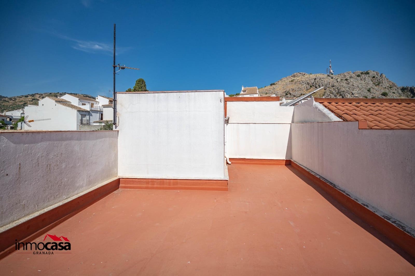 5 bedroom Townhouse for sale in Luque - € 160,000 (Ref: 9927552)
