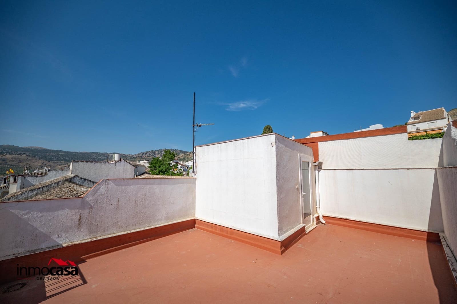 5 bedroom Townhouse for sale in Luque - € 160,000 (Ref: 9927552)