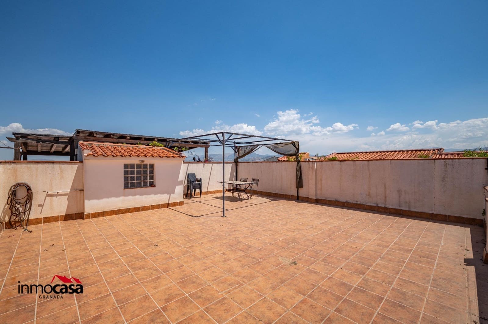 2 sypialnia Penthouse na sprzedaż w Churriana de la Vega z garażem - 170 000 € (Ref: 9936515)
