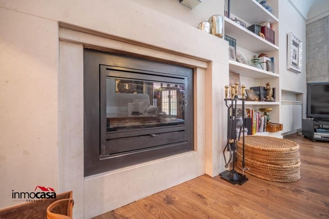 4 sovrum Lägenhet till salu i Granada stad med garage - 520 000 € (Ref: 9942652)