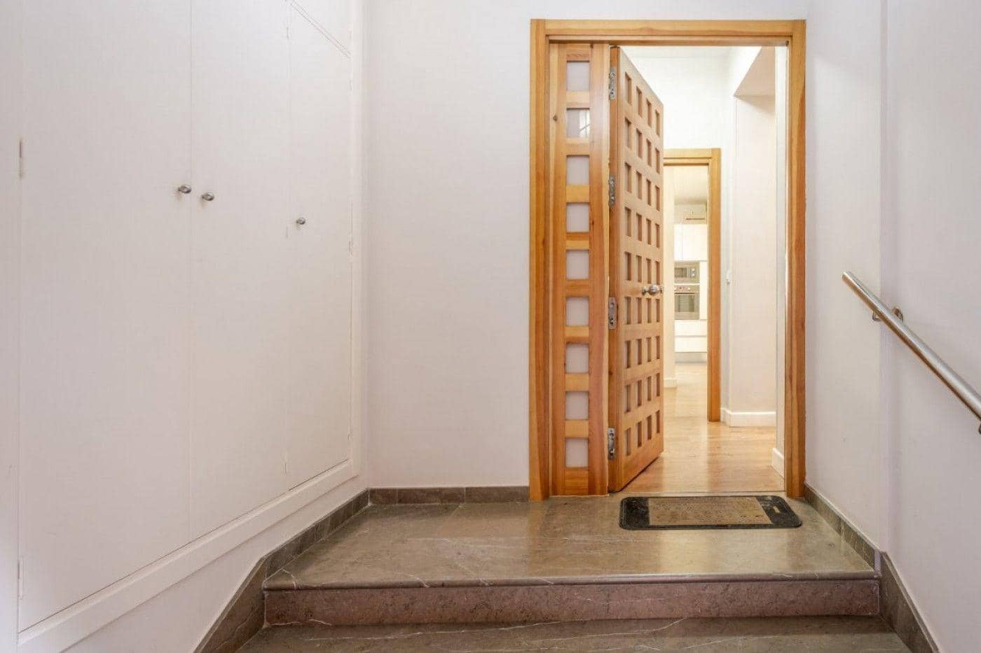 4 slaapkamer Appartement te koop in Granada stad met garage - € 520.000 (Ref: 9942652)