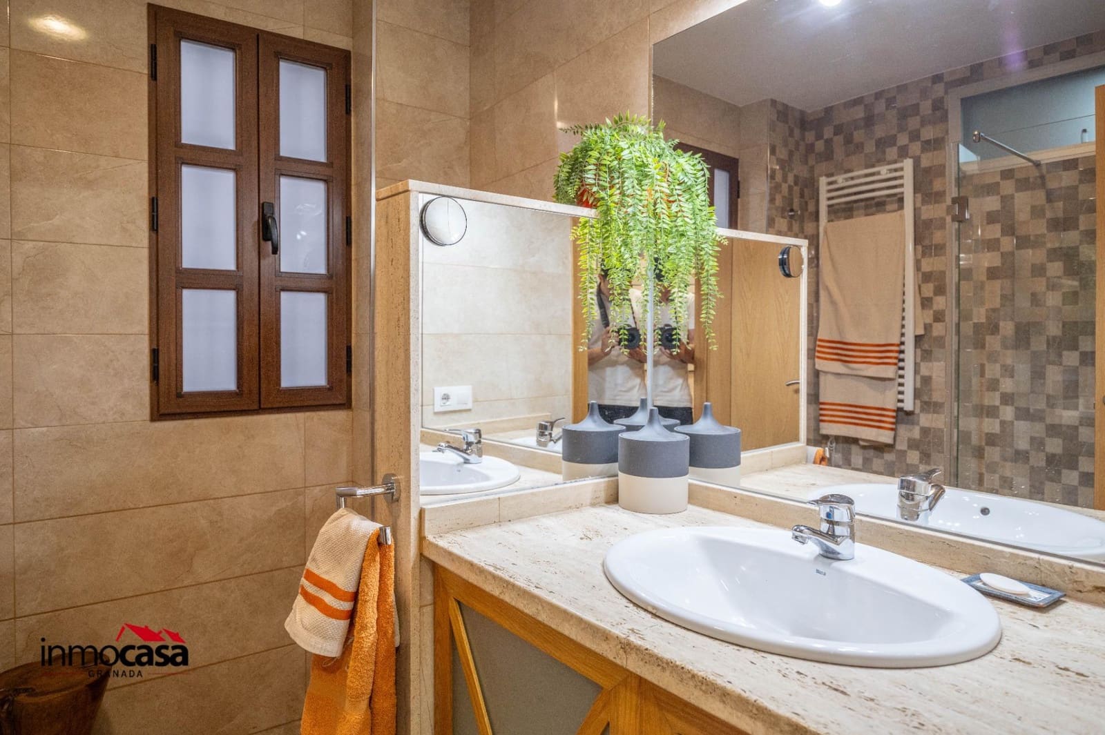 4 slaapkamer Appartement te koop in Granada stad met garage - € 520.000 (Ref: 9942652)