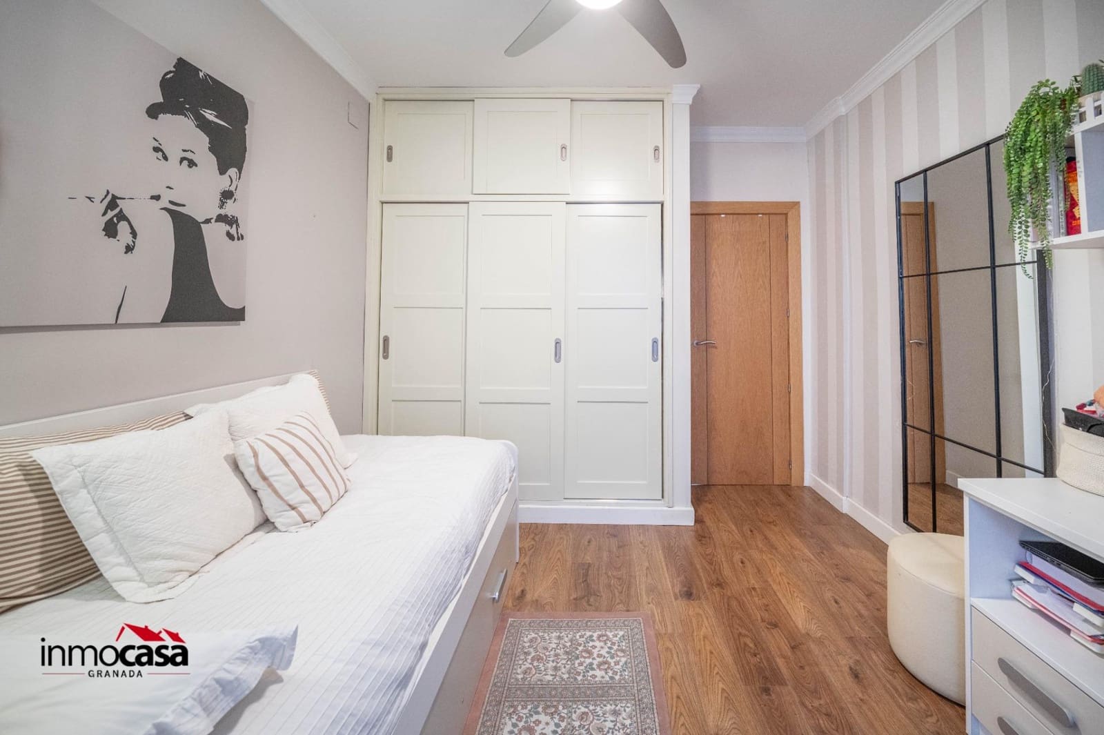 4 slaapkamer Appartement te koop in Granada stad met garage - € 520.000 (Ref: 9942652)