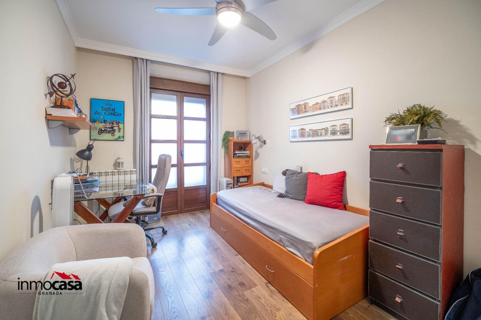 4 slaapkamer Appartement te koop in Granada stad met garage - € 520.000 (Ref: 9942652)