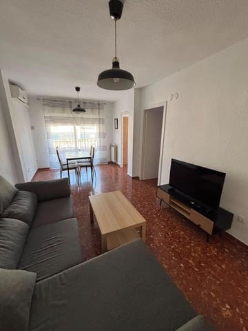 3 bedroom Flat for rent in Zaidin, Granada city with garage - € 820 (Ref: 9959922)