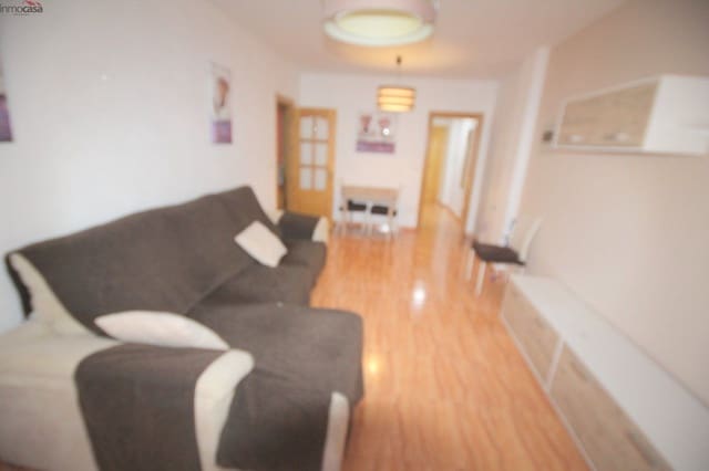 2 soverom Leilighet til leie i Ogíjares med garasje - € 650 (Ref: 9963229)