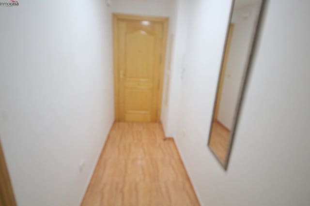 2 soverom Leilighet til leie i Ogíjares med garasje - € 650 (Ref: 9963229)