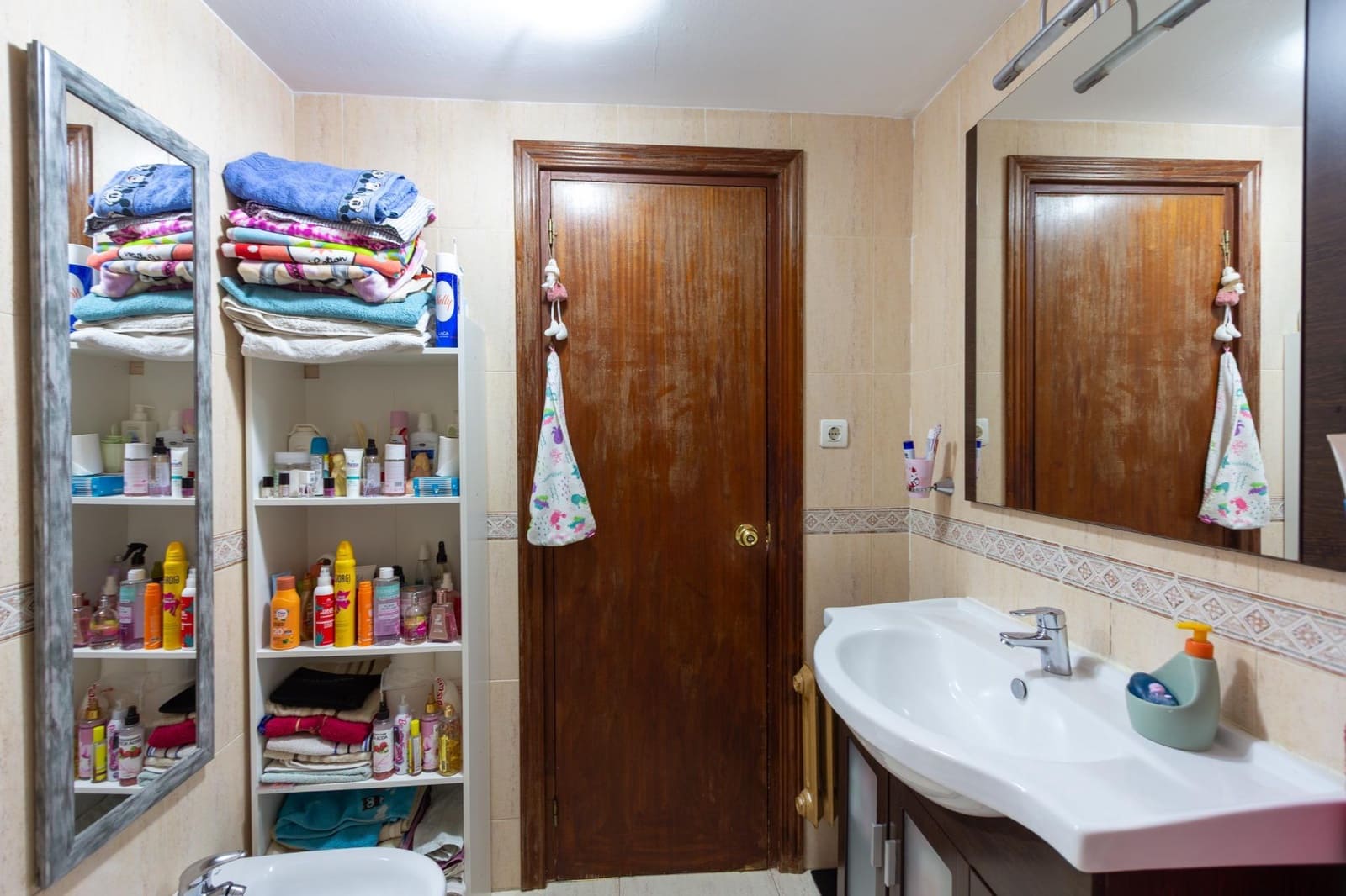 3 Zimmer Wohnung zu verkaufen in Granada Stadt - 115.000 € (Ref: 9973438)