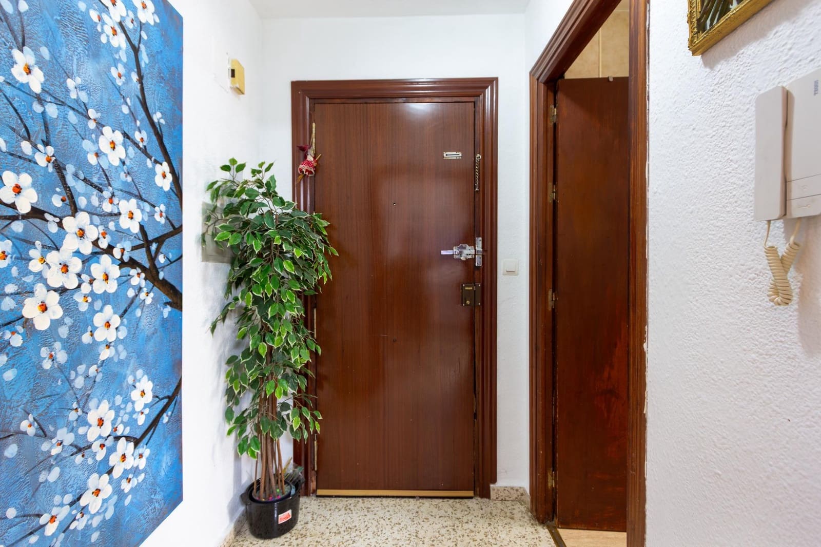 3 Zimmer Wohnung zu verkaufen in Granada Stadt - 115.000 € (Ref: 9973438)