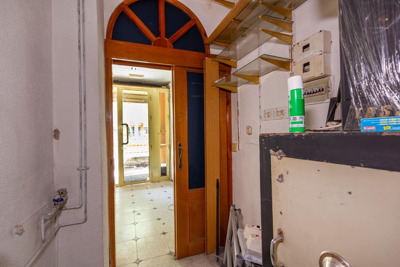 Commercial for sale in Granada city - € 41,630 (Ref: 9973439)