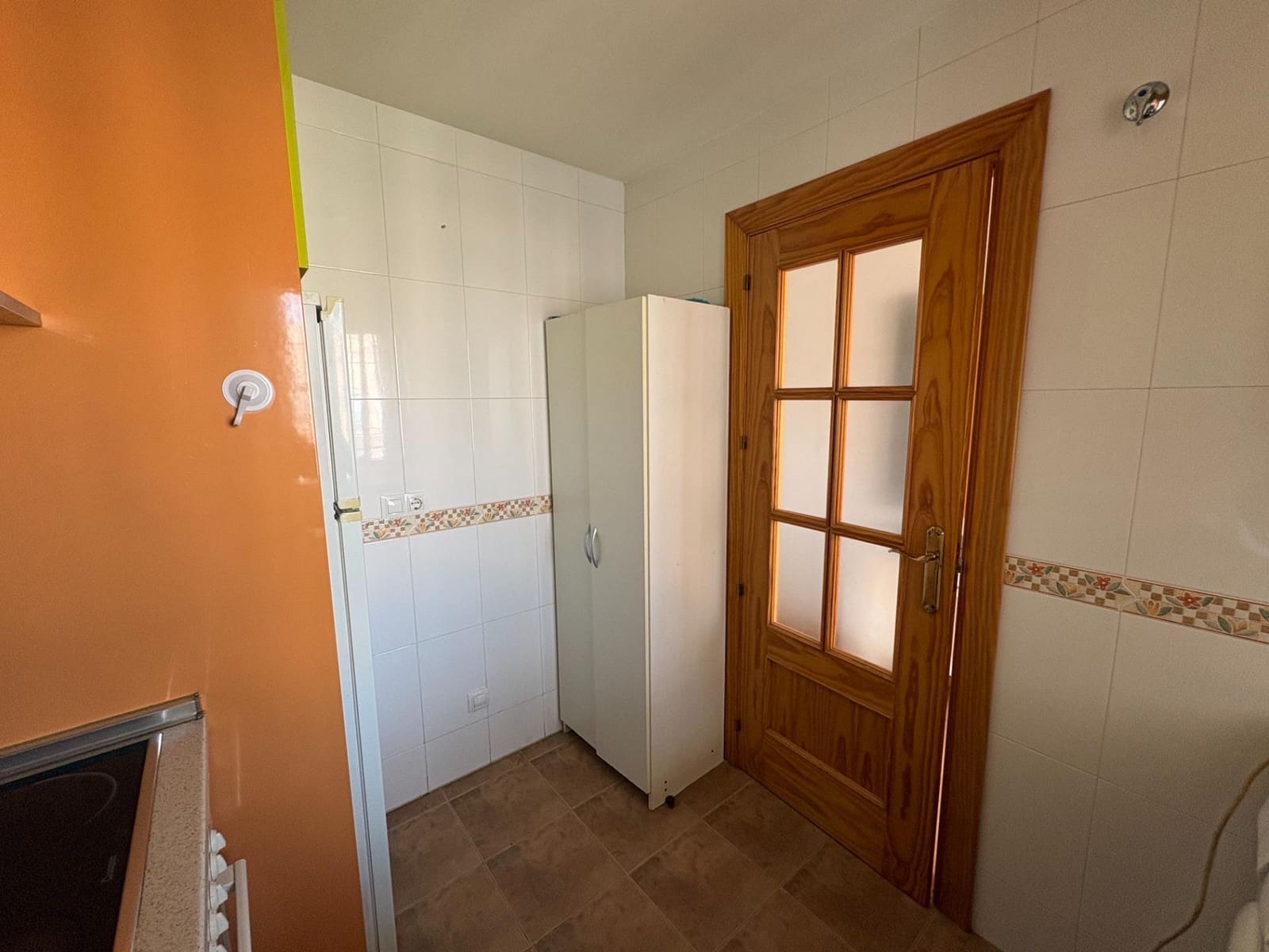 Piso de 2 habitaciones en Las Gabias en venta con garaje - 159.900 € (Ref: 9977432)