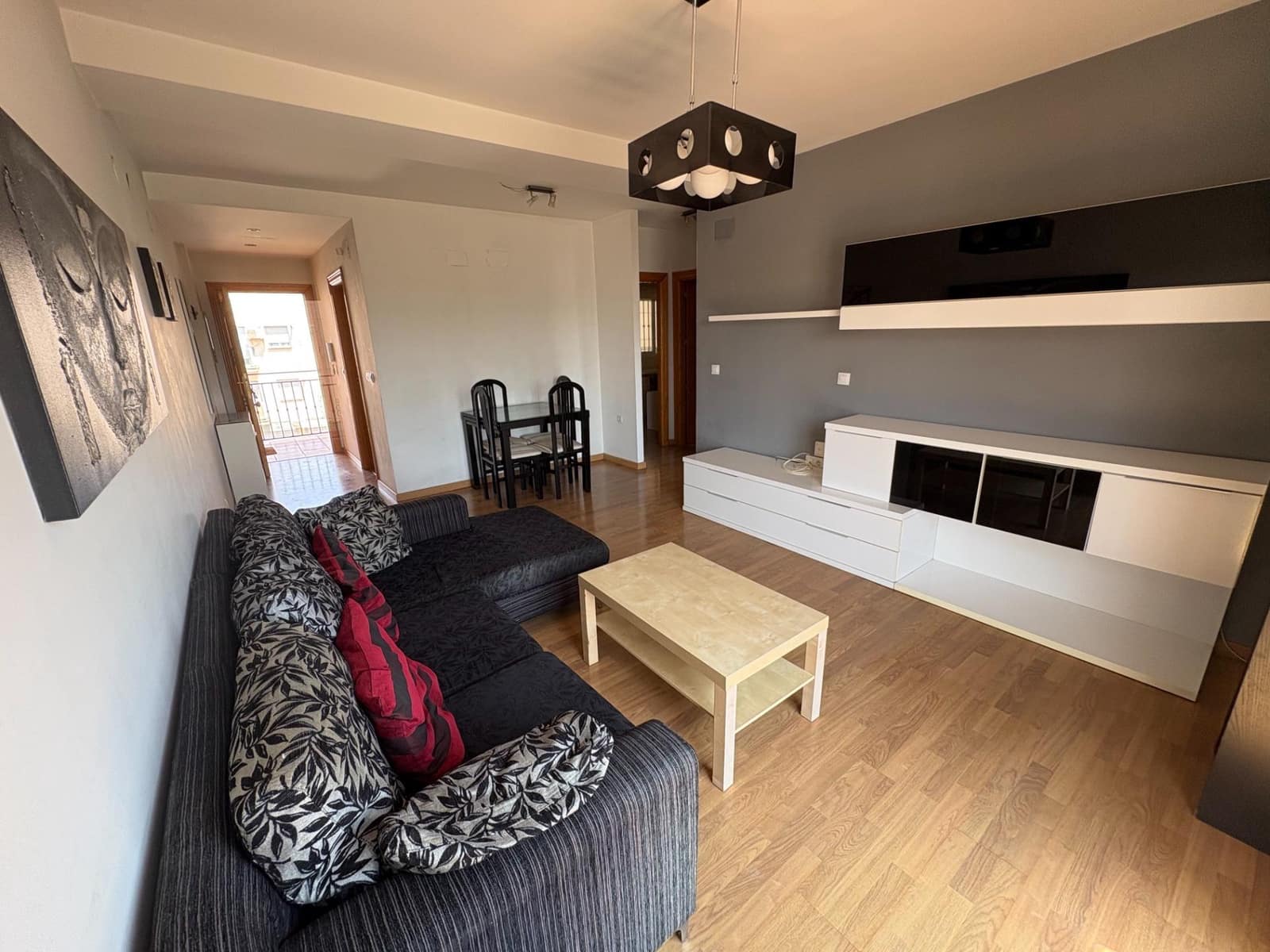Piso de 2 habitaciones en Las Gabias en venta con garaje - 159.900 € (Ref: 9977432)