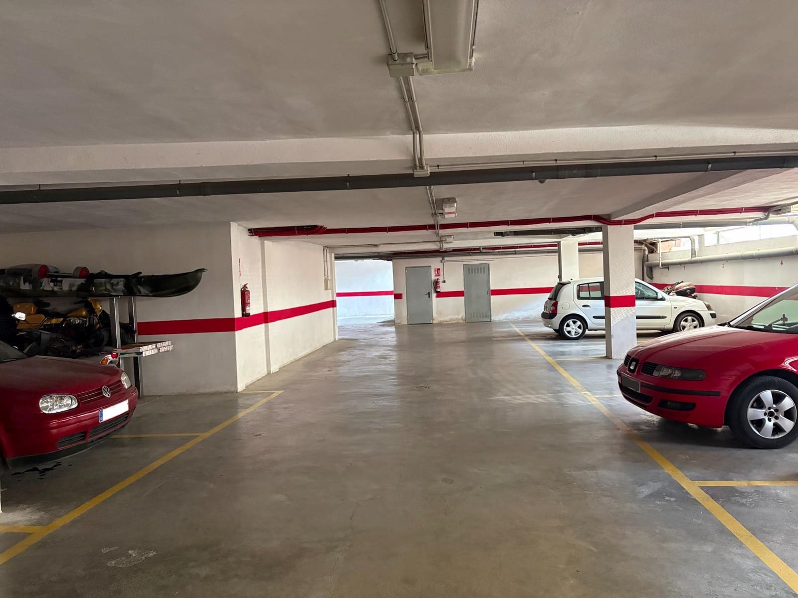Piso de 2 habitaciones en Las Gabias en venta con garaje - 159.900 € (Ref: 9977432)