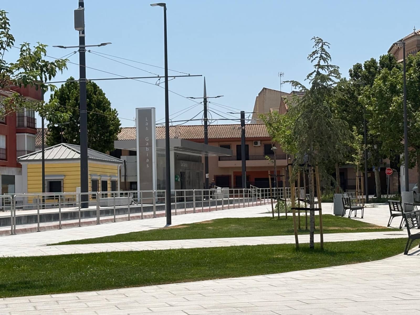 Piso de 2 habitaciones en Las Gabias en venta con garaje - 159.900 € (Ref: 9977432)
