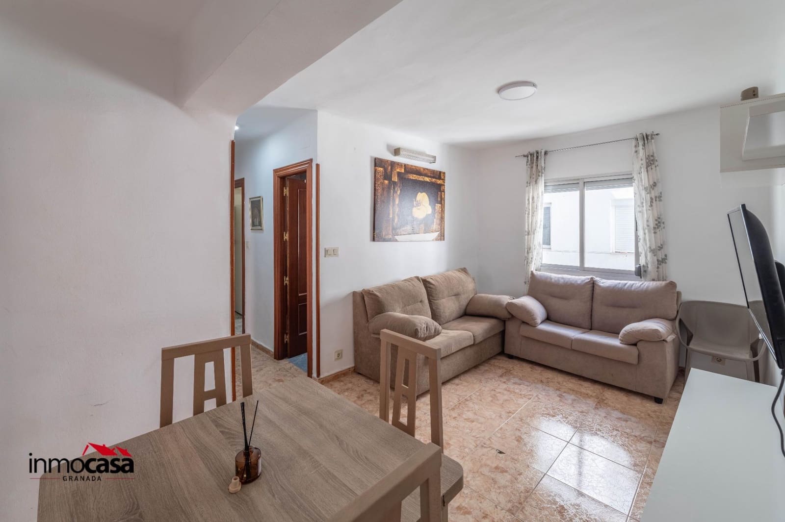 3 slaapkamer Flat te huur in Granada stad - € 1.000 (Ref: 9983113)