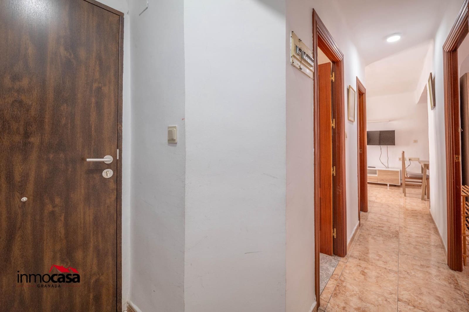 3 slaapkamer Flat te huur in Granada stad - € 1.000 (Ref: 9983113)
