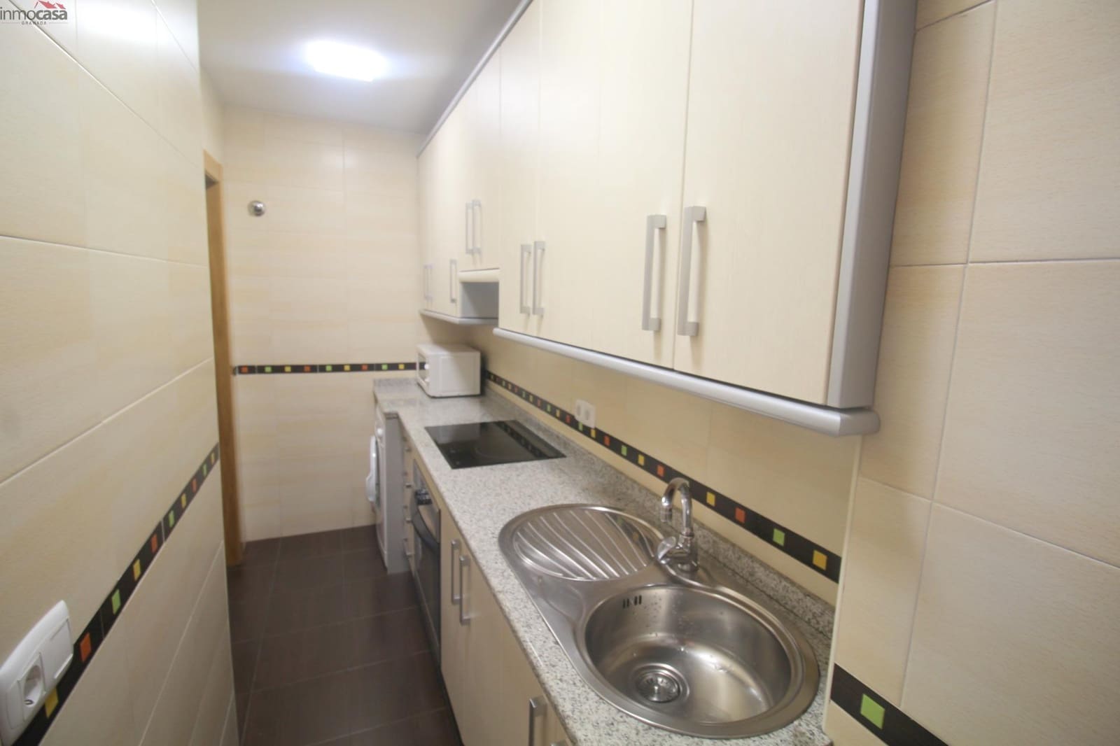 2 soverom Leilighet til leie i Armilla med garasje - € 700 (Ref: 9994345)