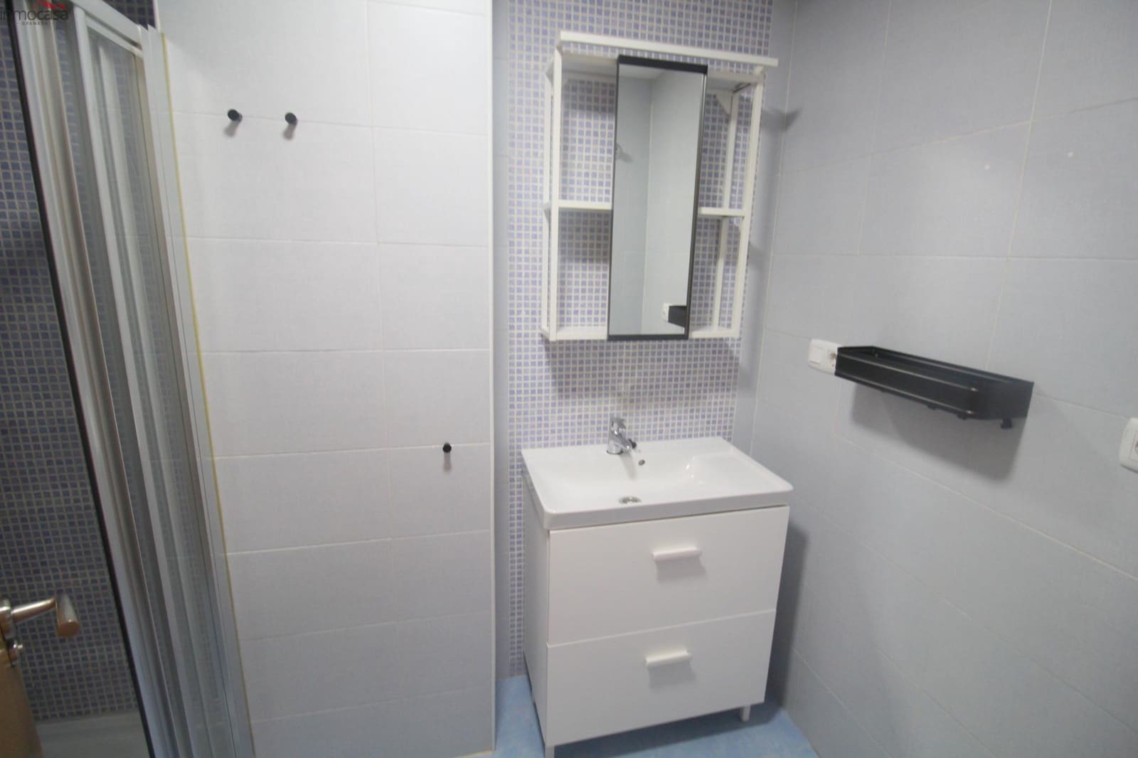 2 soverom Leilighet til leie i Armilla med garasje - € 700 (Ref: 9994345)