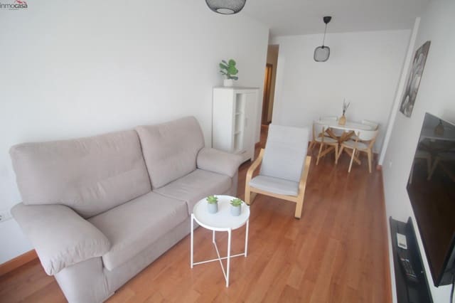 2 slaapkamer Flat te huur in Armilla met garage - € 700 (Ref: 9994345)