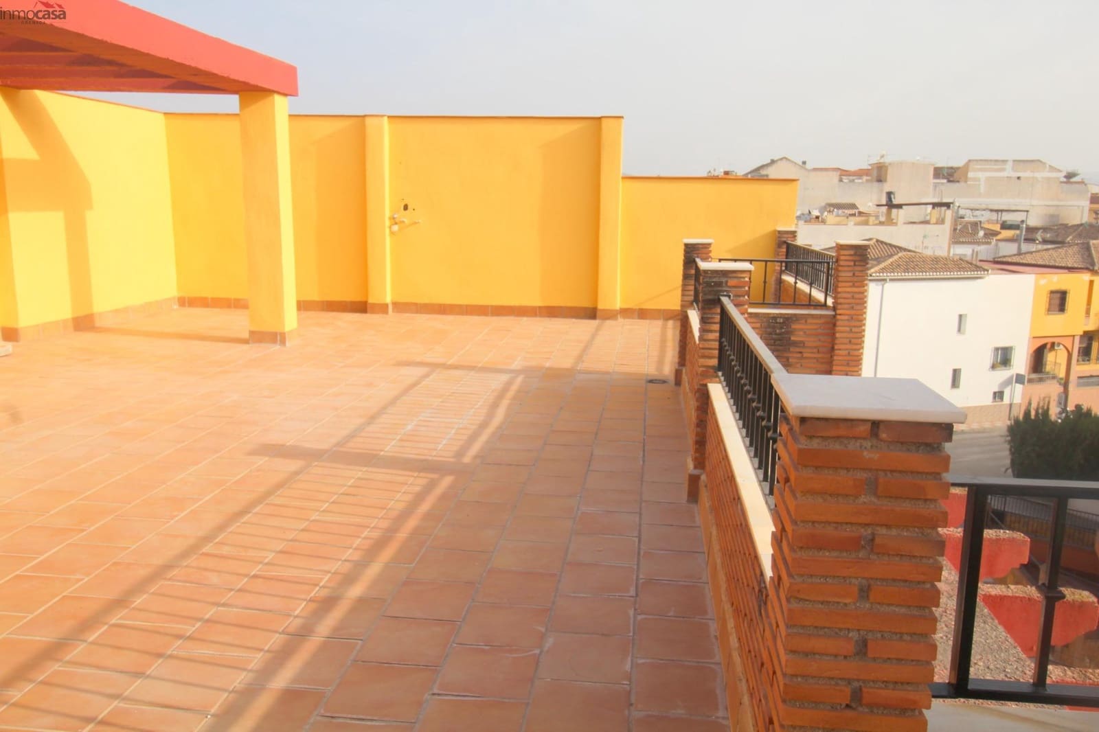 2 soverom Penthouse til leie i Churriana de la Vega - € 800 (Ref: 9994346)