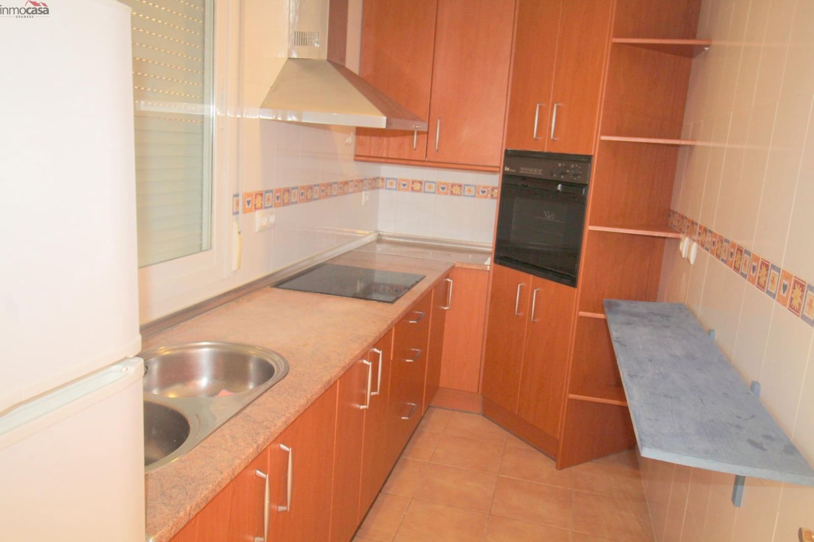 2 soverom Penthouse til leie i Churriana de la Vega - € 800 (Ref: 9994346)