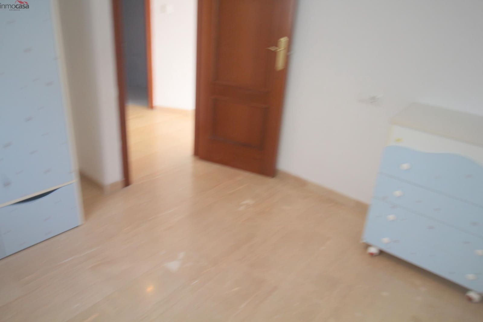 2 soverom Penthouse til leie i Churriana de la Vega - € 800 (Ref: 9994346)