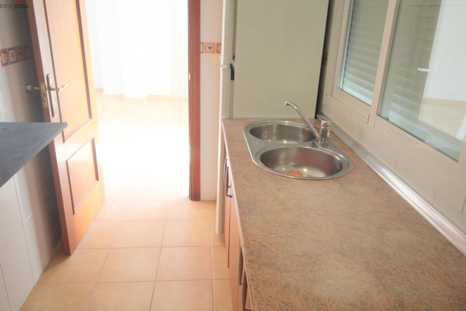 2 soverom Penthouse til leie i Churriana de la Vega - € 800 (Ref: 9994346)