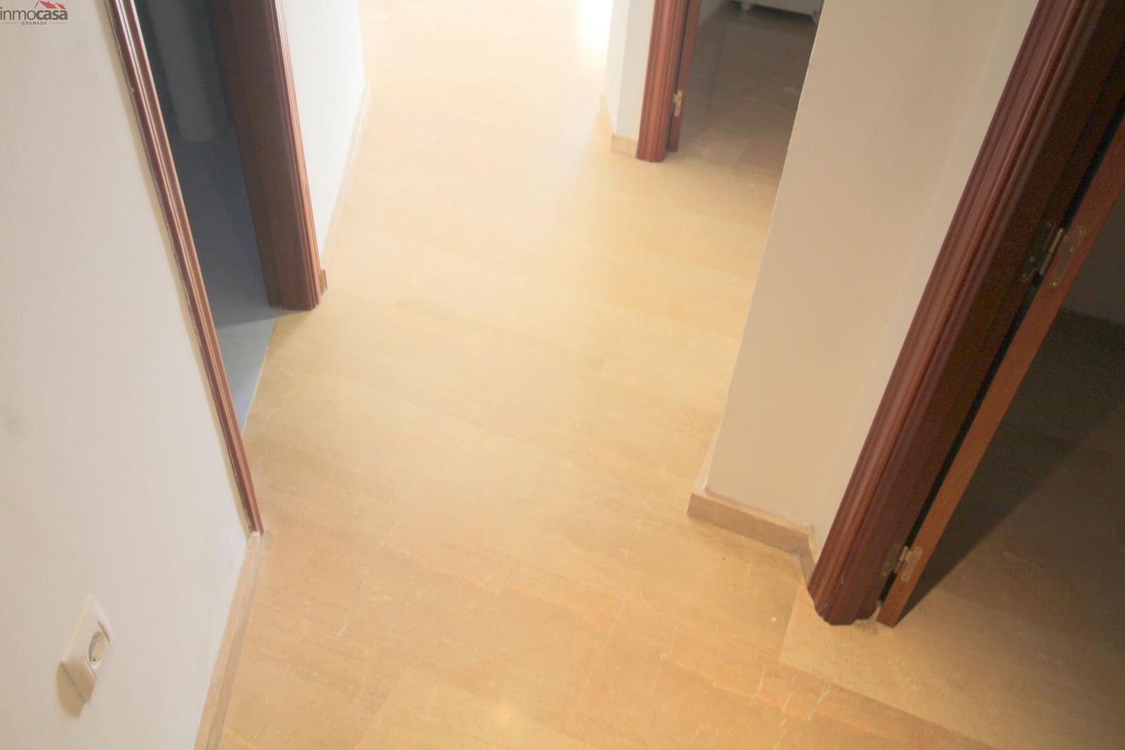 2 soverom Penthouse til leie i Churriana de la Vega - € 800 (Ref: 9994346)