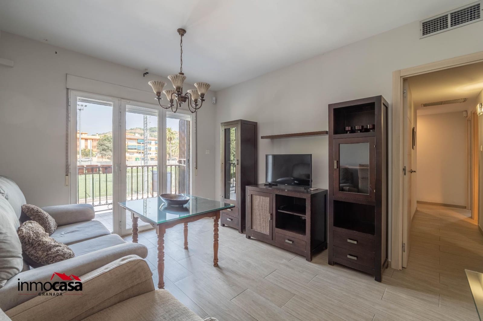 Piso de 4 habitaciones en Granada ciudad en venta con garaje - 270.000 € (Ref: 9994348)