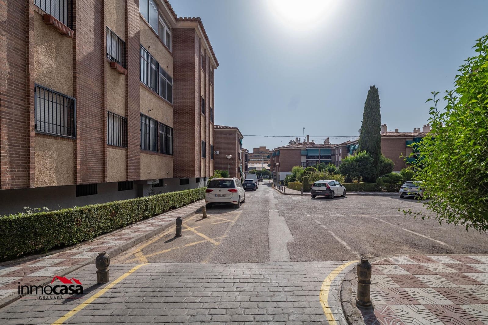 Piso de 4 habitaciones en Granada ciudad en venta con garaje - 270.000 € (Ref: 9994348)