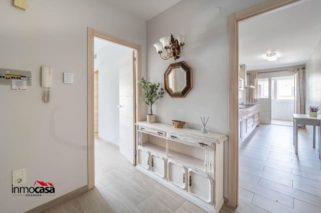 4 quarto Apartamento para venda em San Francisco Javier, Granada cidade com garagem - 270 000 € (Ref: 9994348)