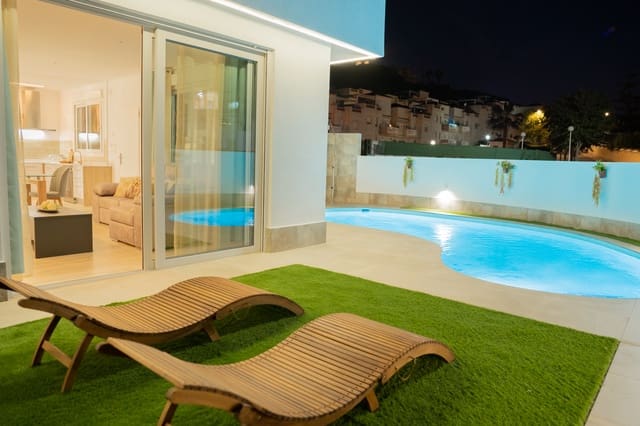 5 bedroom Villa for sale in Ciudad Quesada, Rojales with pool garage - € 556,000 (Ref: 8938192)