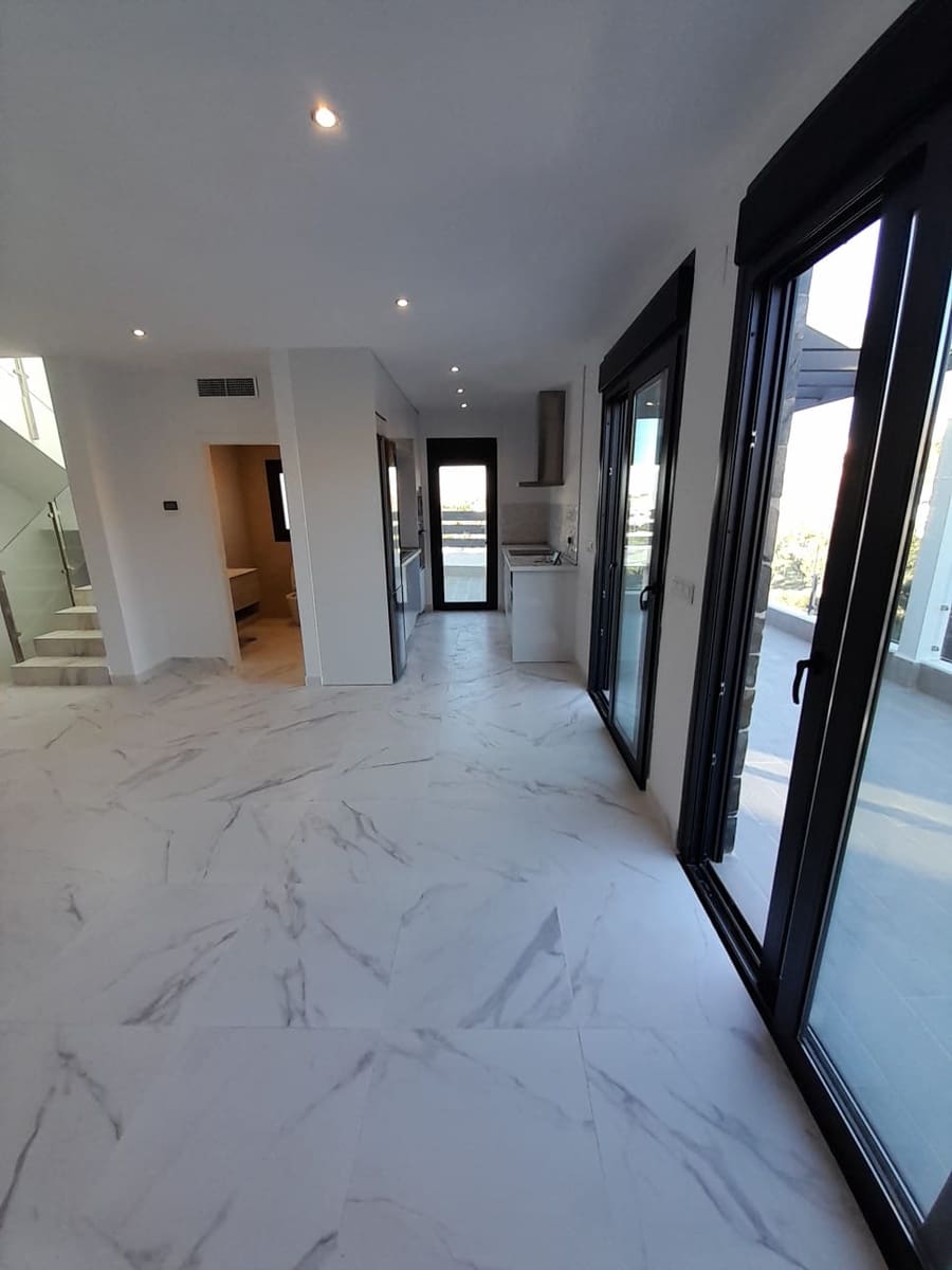 4 soveværelse Villa til salg i Ciudad Quesada - € 834.000 (Ref: 8949616)