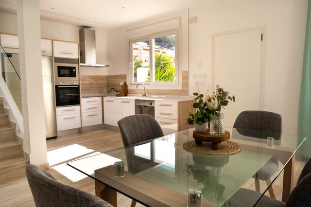 3 bedroom Villa for sale in Ciudad Quesada, Rojales - € 449,500 (Ref: 8949836)