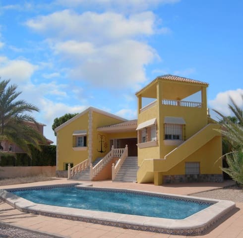 3 chambre Villa/Maison à vendre à La Manga del Mar Menor avec piscine garage - 725 500 € (Ref: 9018624)