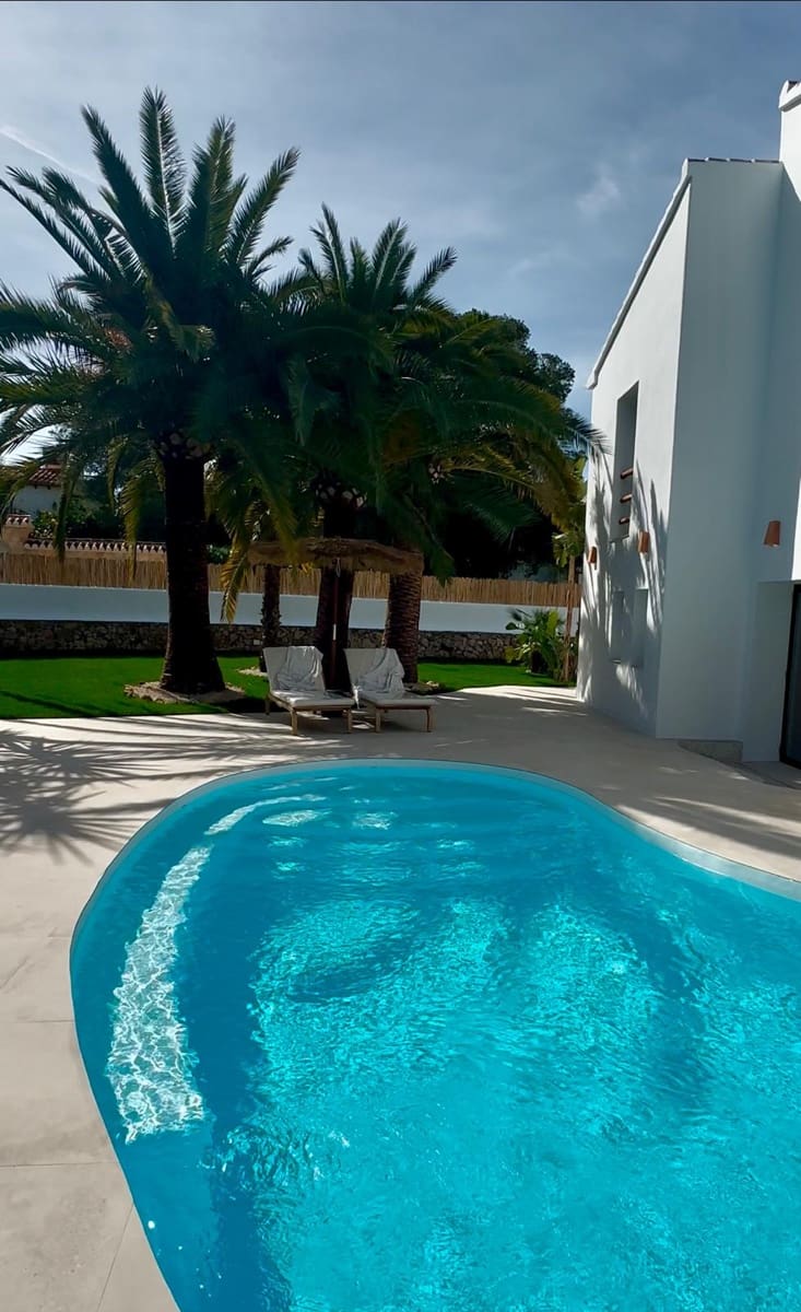 5 chambre Villa/Maison à vendre à Javea / Xabia avec piscine garage - 1 695 000 € (Ref: 8846768)