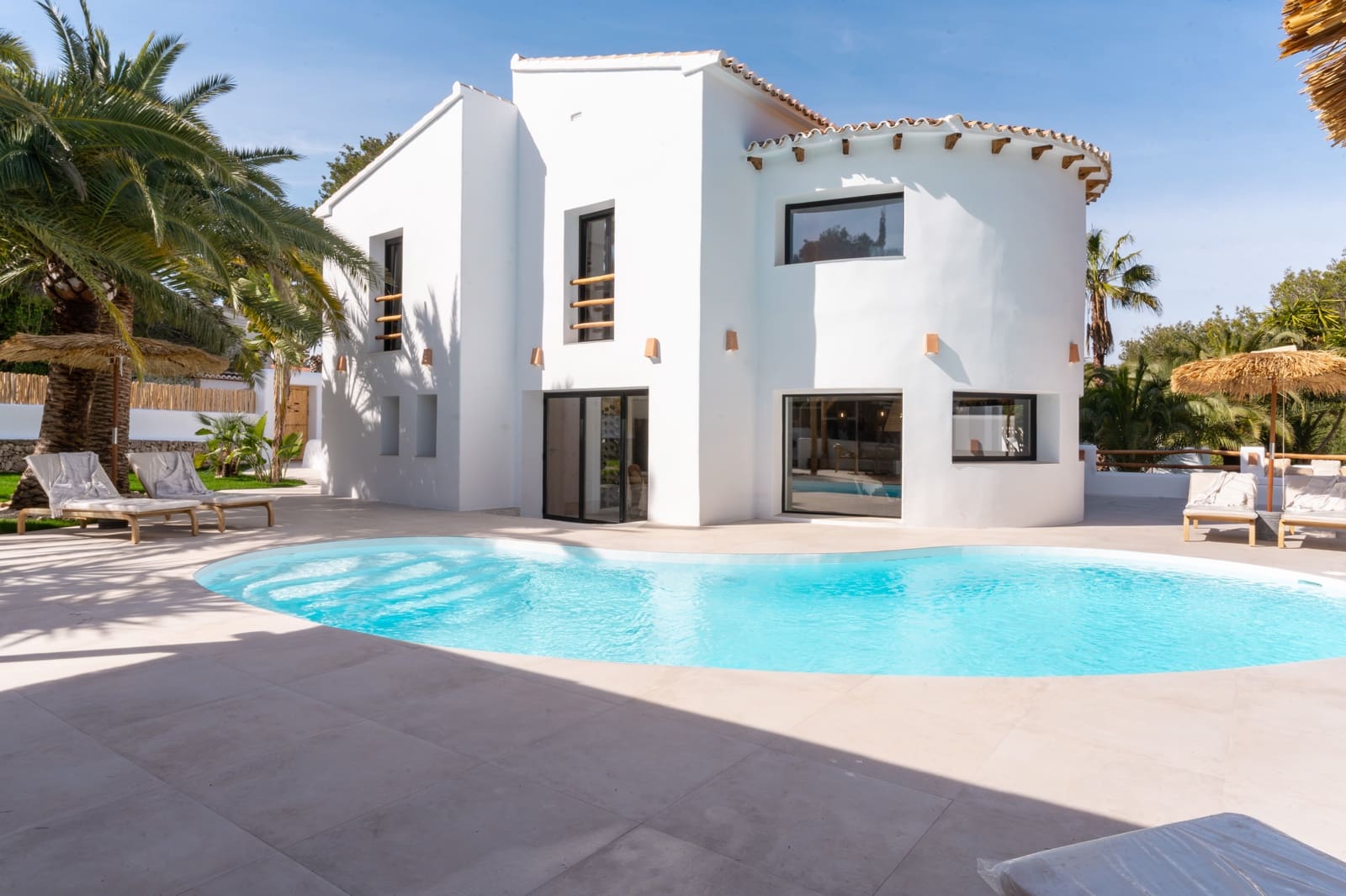 5 chambre Villa/Maison à vendre à Javea / Xabia avec piscine garage - 1 695 000 € (Ref: 8846768)