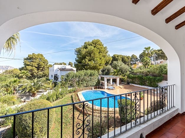 Casa de 12 habitaciones en Javea / Xàbia en venta con piscina garaje - 2.250.000 € (Ref: 9753543)