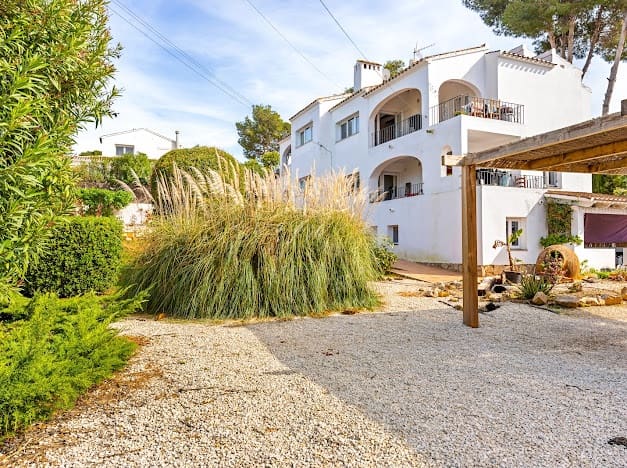 Casa de 12 habitaciones en Javea / Xàbia en venta con piscina garaje - 2.250.000 € (Ref: 9753543)