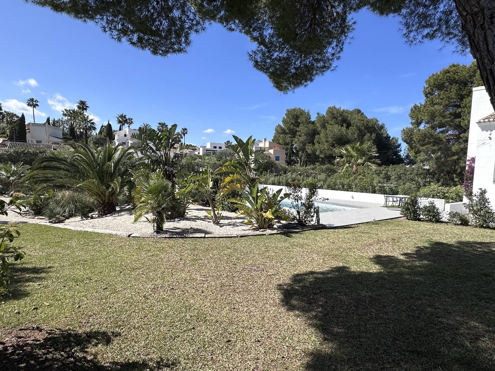 Casa de 12 habitaciones en Javea / Xàbia en venta con piscina garaje - 2.250.000 € (Ref: 9753543)