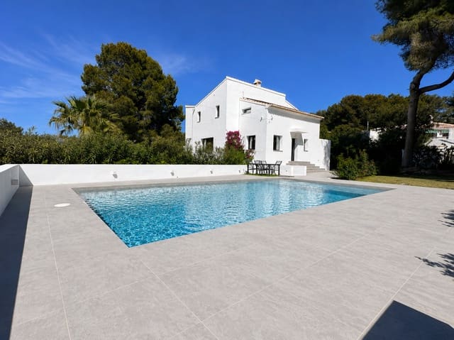 12 Zimmer Haus zu verkaufen in Cap Martí - El Tossalet - Pinomar, Javea / Xàbia mit Pool Garage - 2.250.000 € (Ref: 9753543)